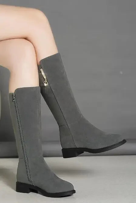 2024 New Women Warm Plush Snow Boots Snow Casual Flat All-match Cotton Fashion Side Zipper Winter Shoes Thigh High Boot Black