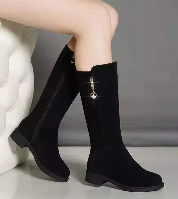 2024 New Women Warm Plush Snow Boots Snow Casual Flat All-match Cotton Fashion Side Zipper Winter Shoes Thigh High Boot Black